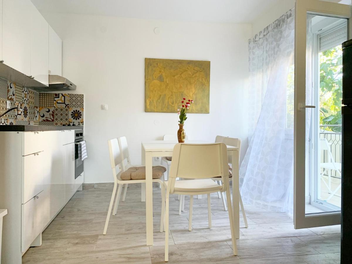 Apartment Gardenview - New! クルク エクステリア 写真